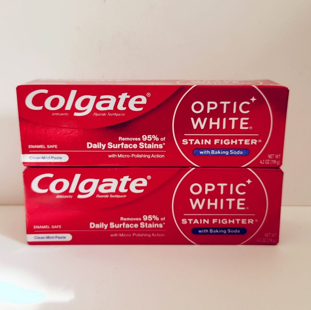 ⭐4/$15 Colgate Optic White with Fluoride and Baking Soda, Clean Mint